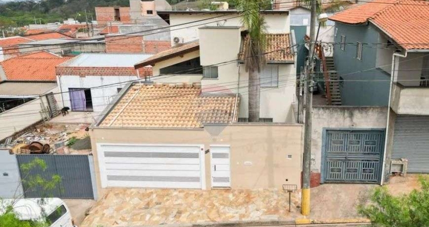 Sobrado Moderno com 3 Quartos, Suíte e Área Verde no Parque São Mateus