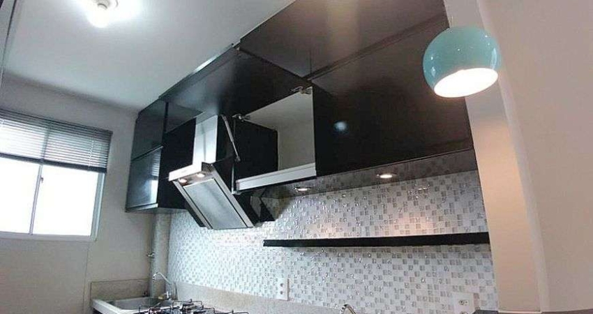 Apartamento para venda com 2 quartos repleto em armarios