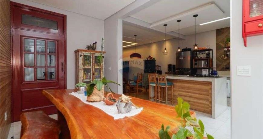 Casa à venda com 3 quartos, sendo 1 suíte - 196,61m² construção - por R$ 847.500,00 - Jd. Nossa Senh