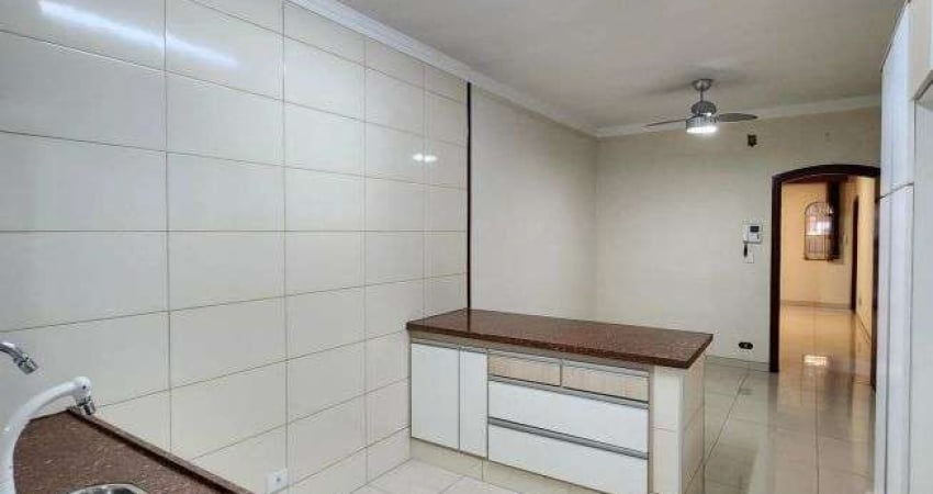 Casa à venda na Vila Independência com 4 Dormitórios em Piracicaba-SP