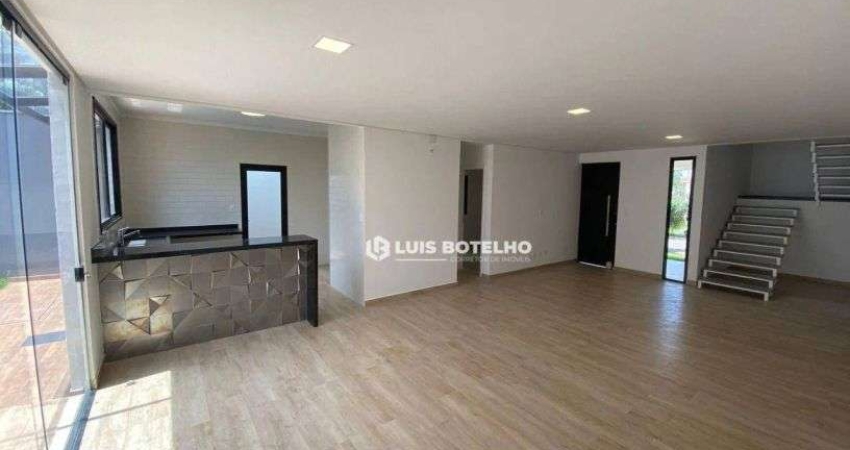 Sobrado no Residencial Park Unimep Taquaral com 3 suítes e 4 vagas de garagem - R$ 1.099.000,00