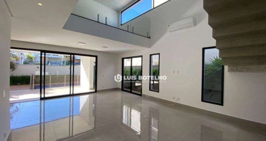 Sobrado no Condomínio Residencial Villa D'Aquila com 3 suítes e 4 vagas de garagem - R$ 1.850.000,00