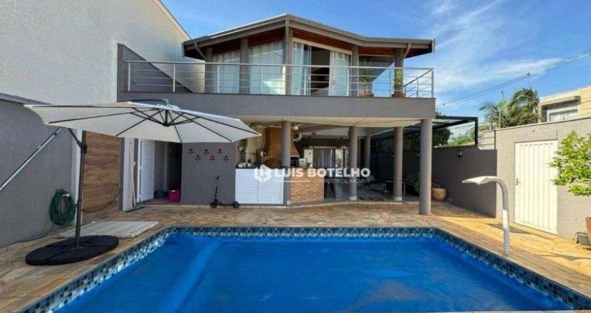Sobrado no Residencial Habitare com 3 suítes e 4 vagas de garagem - R$ 1.600.000,00