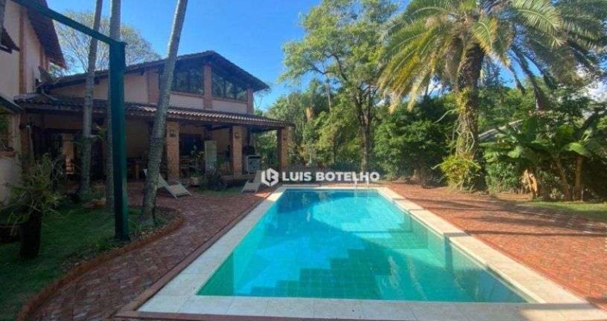 Casa térrea no Residencial Vila Romana com 3 suítes e 2 vagas cobertas - R$ 2.650.000,00
