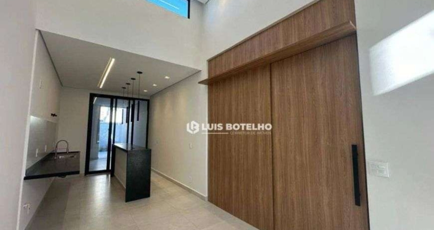 Casa térrea no Condomínio Recanto do Piracicamirim com 3 dormitórios e 2 vagas cobertas - R$ 880.000