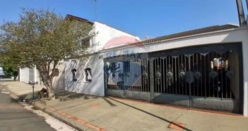 Casa para venda possui 260 metros quadrados com 3 quartos em Jardim Monumento - Piracicaba - SP