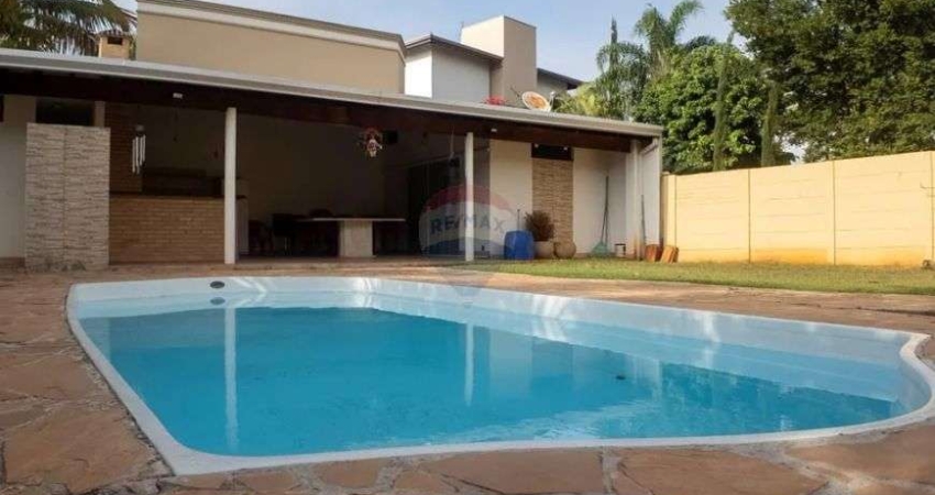 CASA COM 5 DORMITÓRIOS, 3 SUÍTES A VENDA NO RESIDENCIAL FLORENÇA