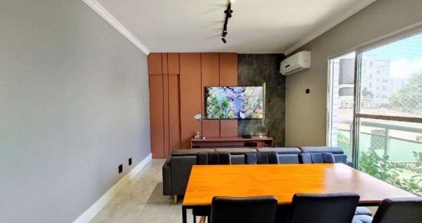 Apartamento com 2 dormitórios à venda, 65 m² por R$ 720.000,00 - Ponta da Praia - Santos/SP