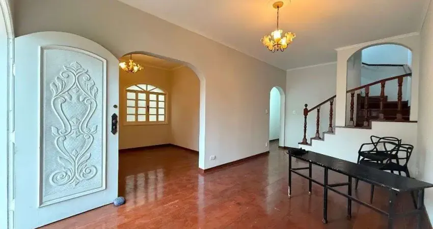 Sobrado com 4 dormitórios à venda, 226 m² por R$ 1.280.000,00 - Embaré - Santos/SP
