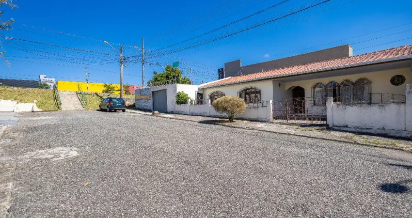 Casa com 2 quartos à venda na Avenida Comendador Franco, 2955, Jardim das Américas, Curitiba