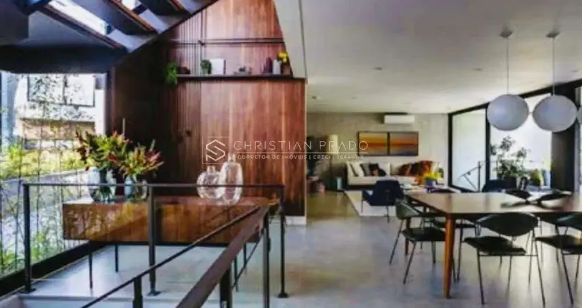 Casa à Venda no Alto da Boa Vista com 3 Suites e 4 Vagas de Garagem