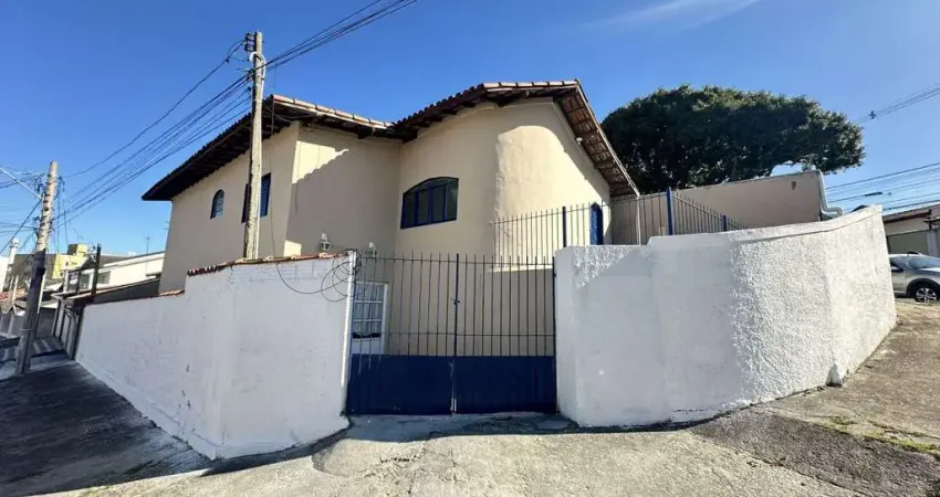 Casa para Locação em São José dos Campos, Jardim das Indústrias, 3 dormitórios, 1 banheiro, 2 vagas