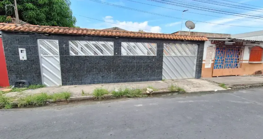 Casa com 3 quartos à venda na Rua Paulo César Serracini, 112, Colônia Santo Antônio, Manaus