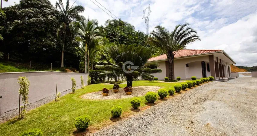 Casa com 4 quartos à venda na Artur Sardagna, 79, Caixa D'Água, Guaramirim