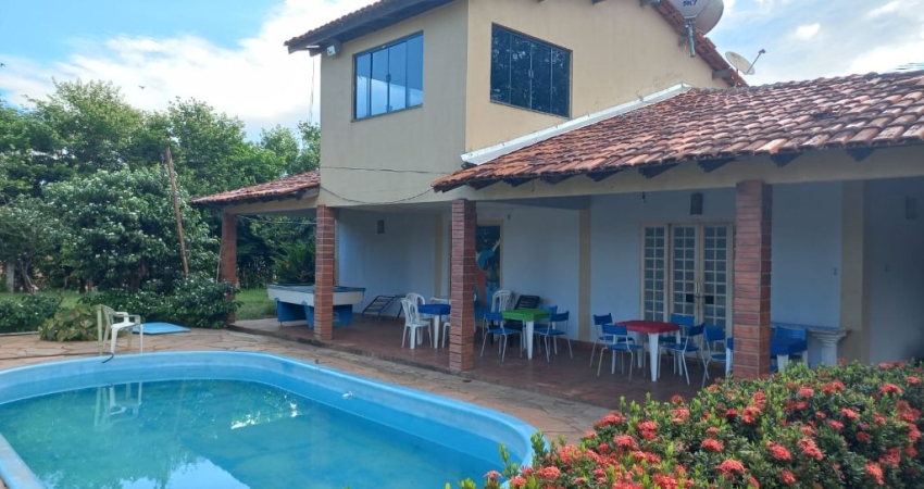 Linda chácara de lazer e recreação à venda no Jardim Costa Verde, em Várzea Grande!