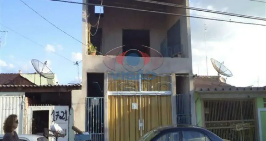 Sobrado à venda com 3 quartos, 1 suíte no Jardim Morada do Sol, Indaiatuba/SP.