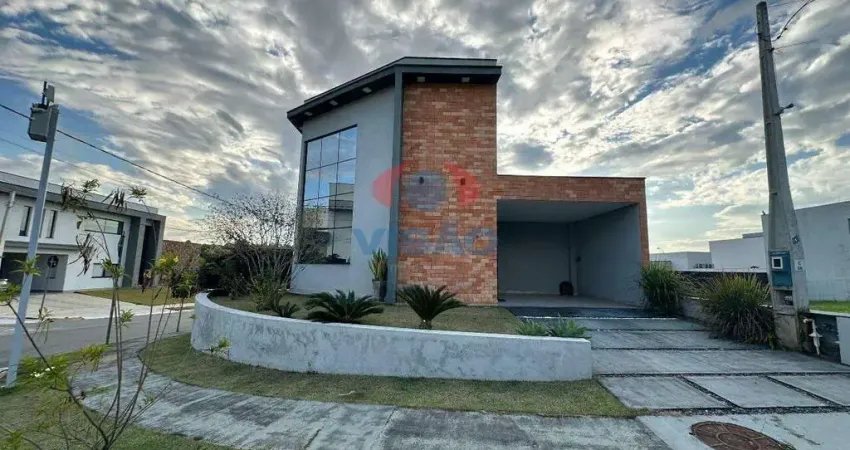 Casa de alto padrão para locação em condomínio alto padrão com 04 suítes , com excelente localização e infraestrutura completa