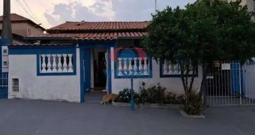 Casa a venda com terreno de 250 m2 e com edícula nos fundos no jardim brasil em indaiatuba/sp