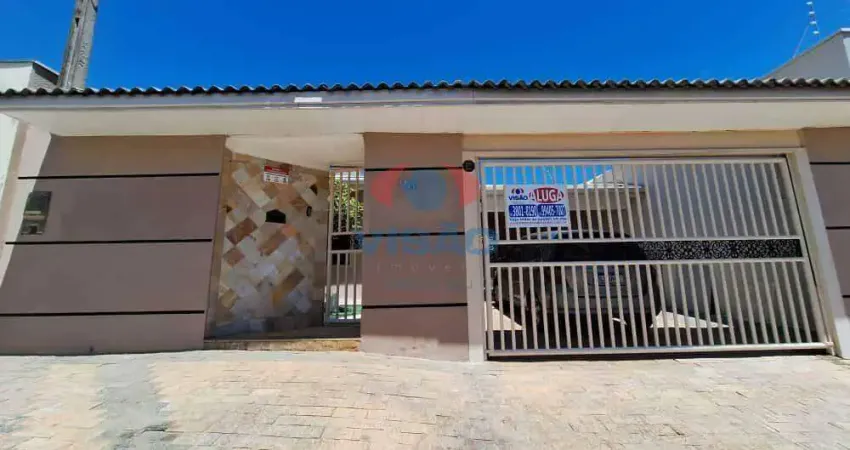 Casa com 3 dormitórios e piscina no jardim europa para locação!