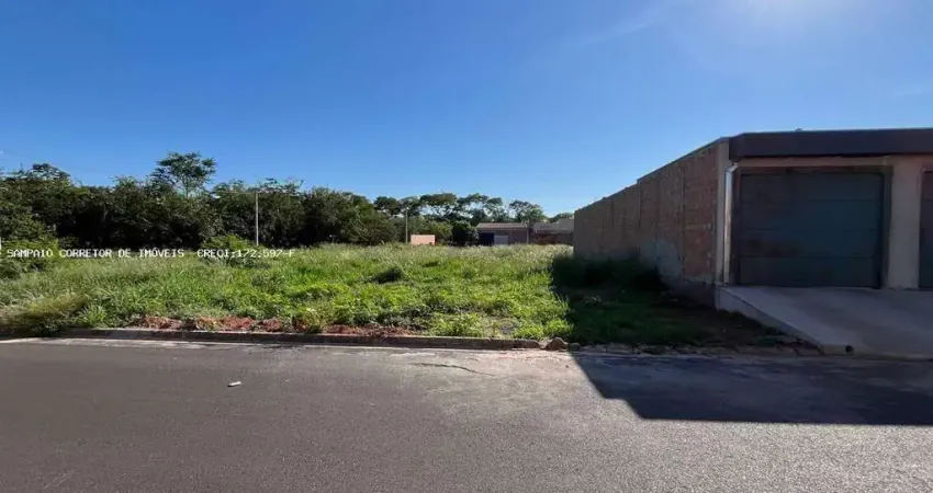 Terreno à venda no Residencial Romana, Jaboticabal 