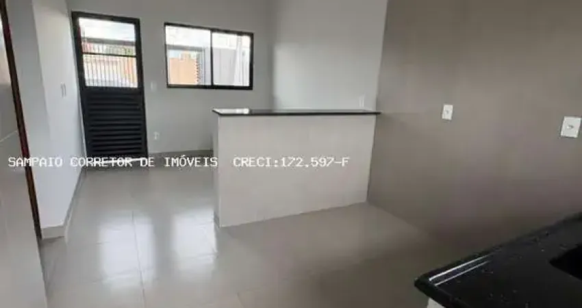 Casa para Venda em Jaboticabal, Jardim Solar do Cedro, 2 dormitórios, 1 banheiro, 2 vagas