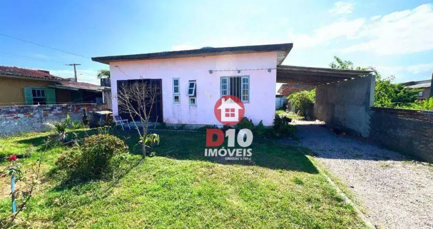 Casa com 2 dormitórios à venda em Balneário Arroio do Silva-SC.