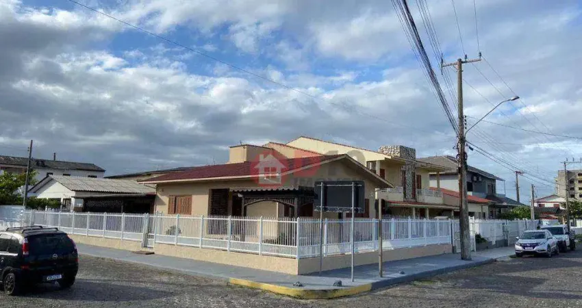 Casa com 3 quartos à venda na Areias Brancas, Balneário Arroio do Silva