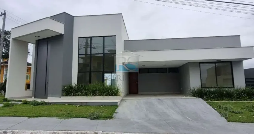 Excelente casa linear no Vale dos Cristais IV - Com 04 suites, piscina e espaco gourmet