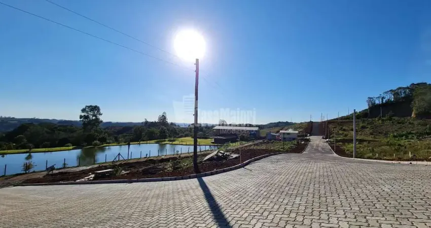Loteamento videiras! localizado no são roque, próximo a faculdade cenecista!