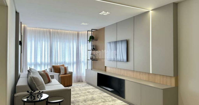 Apartamento mobiliado com 2 dormitórios próximo ao Centro de Bento Gonçalves