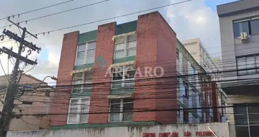 Apartamento com 1 quarto à venda no São Pelegrino, Caxias do Sul 