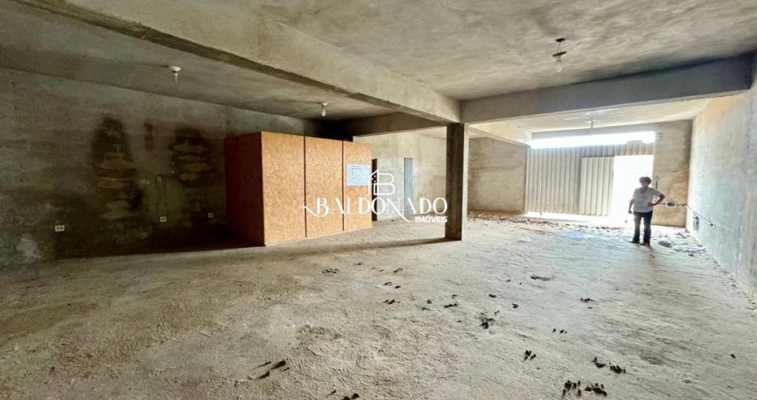 SALÃO COMERCIAL EM EXTREMA MG À VENDA 120m² terreno de 250m²