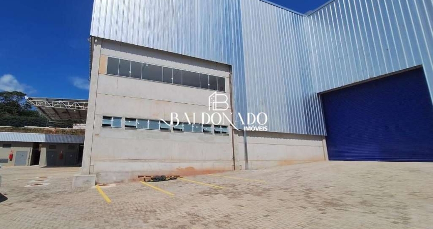 GALPÃO EM EXTREMA MG PARA ALUGAR 2336m² ACESSO FERNÃO DIAS