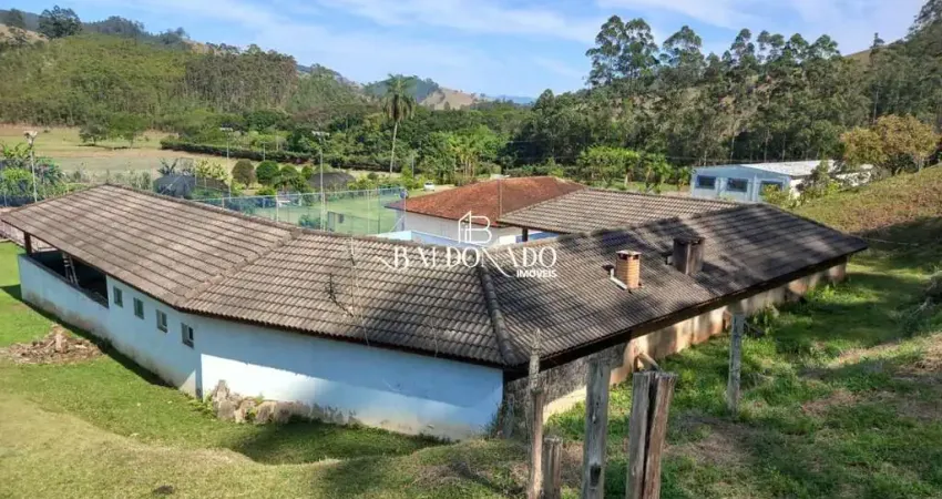 Fazenda para Venda em Joanópolis, Barranco, 5 dormitórios, 1 suíte, 5 banheiros, 10 vagas