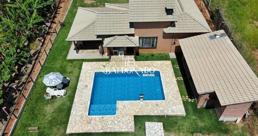 CHÁCARA EM PEDRA BELA SP VENDA 2.420M² 4KM DO CENTRO 2 CASAS