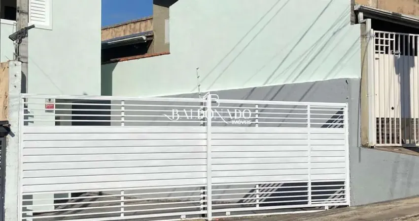 Casa à Venda em Atibaia SP 3 DORM. Quintal Grande garagem