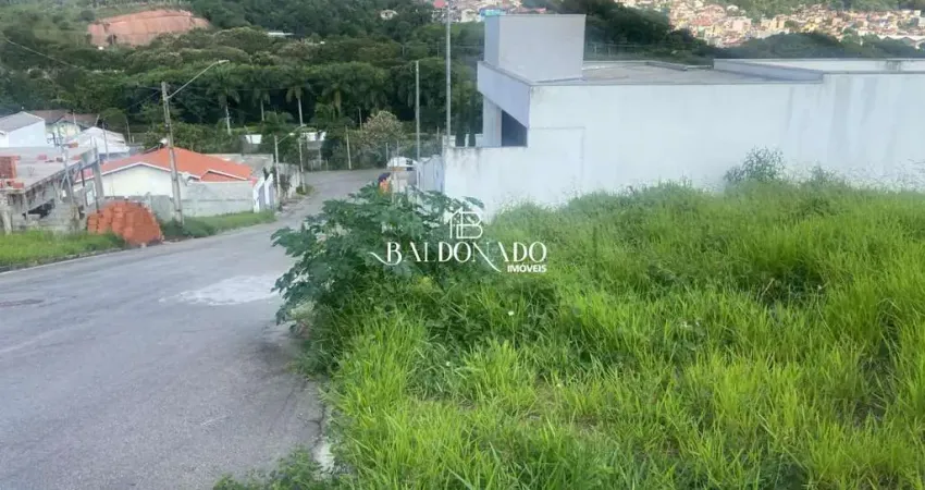 Terreno para Venda em Extrema / MG no bairro Ponte Nova