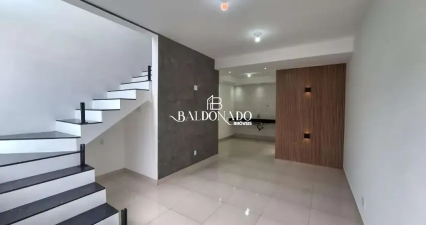 CASA SOBRADO EM EXTREMA MG VENDA 70M² R$380MIL 2KM DO CENTRO