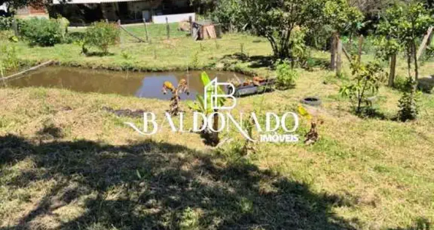 CHÁCARA EM EXTREMA MG À VENDA 1.100M² Á 10KM DA RODOVIA