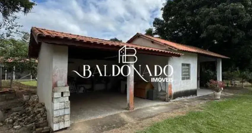 Chácara em Vargem SP à venda 5.000m² com Escritura Piscina