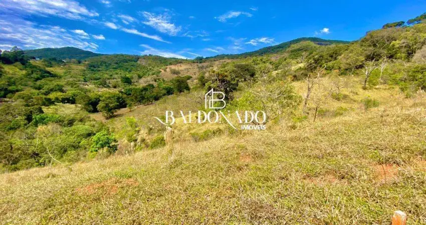 Terreno em Extrema - MG à venda, 300 metros MULTIFAMILIAR