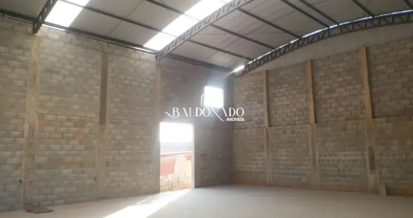 GALPÃO DE 220 METROS R$ 10MIL EXCELENTE LOCALIZAÇÃO