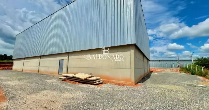 GALPÃO PARA ALUGAR EM EXTREMA MG 1.000 M² ÁREA INDUSTRIAL FÁCIL ACESSO