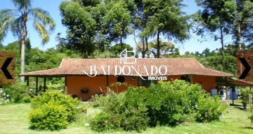 CHÁCARA EM CAMANDUCAIA MG 8.833 METROS R$650MIL LINDO LUGAR