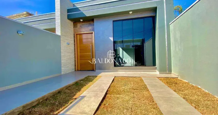 Casa com 3 dormitórios em Extrema MG para locação, próximo ao Centro, comércios, Escolas