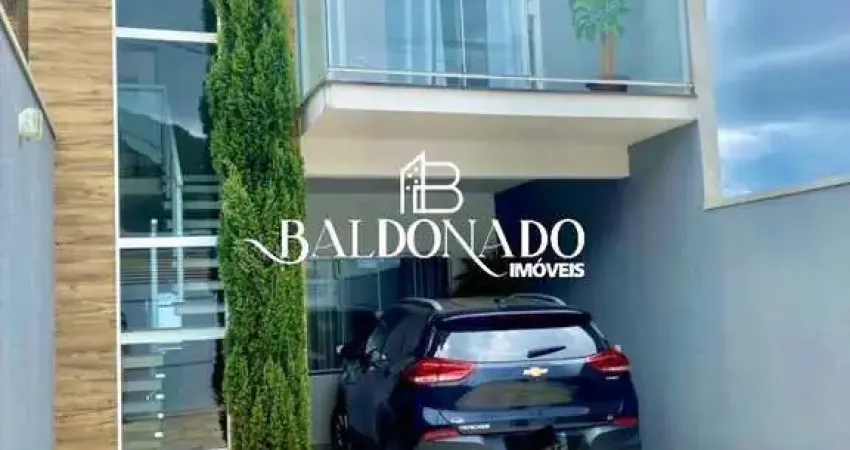 Casa em Extrema MG à Venda 250m  Quintal Grande garagem