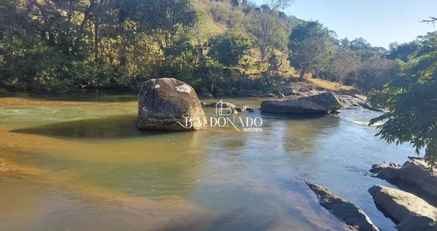 Terreno à venda em munhoz mg  20.000m  com escritura e cachoeira exclusiva