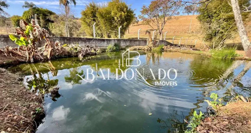 Chácara à venda em toledo mg, riacho, nascente, tanque de peixes e 2 poços