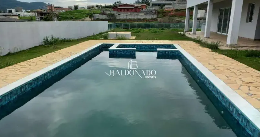 Casa em condomínio de luxo à venda em vargem - sp ao lado de extrema mg