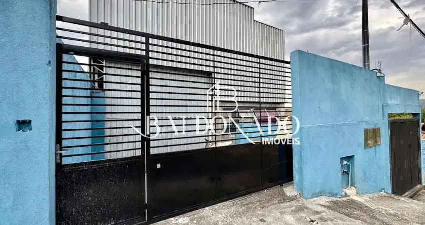 Galpão em extrema mg com 250 m , pé-direito de 7 metros, localizado em extrema.